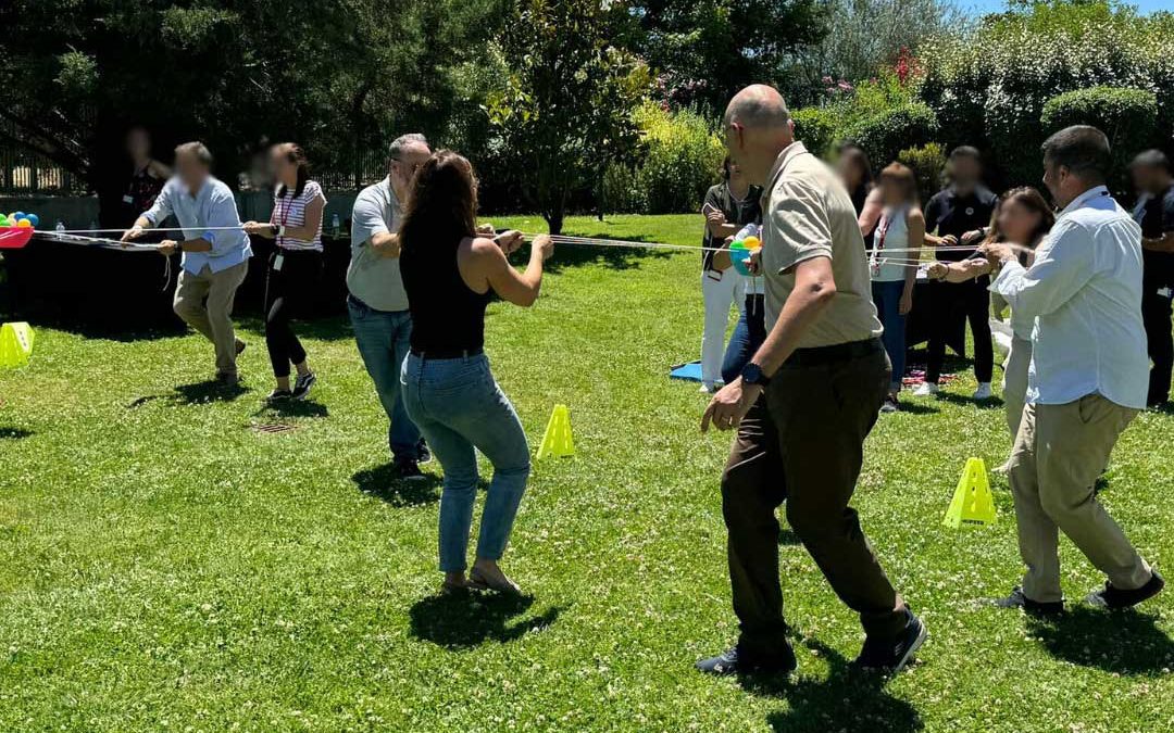 Team Building de verano a otoño: Actividades que conectan y transforman equipos